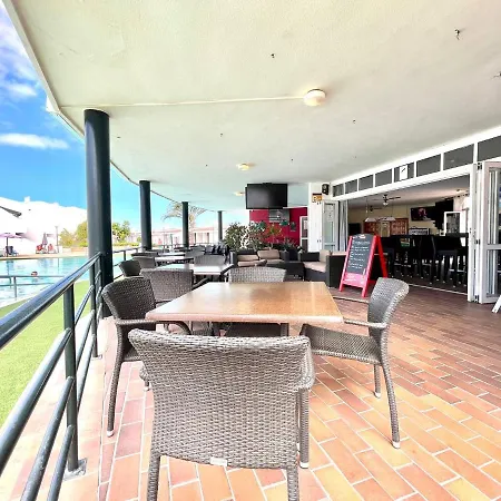 Apartamento Con Estupenda Piscina, Wifi, Tenerife Sur شقة *