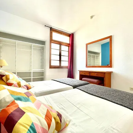 Apartamento Con Estupenda Piscina, Wifi, Tenerife Sur Lägenhet *